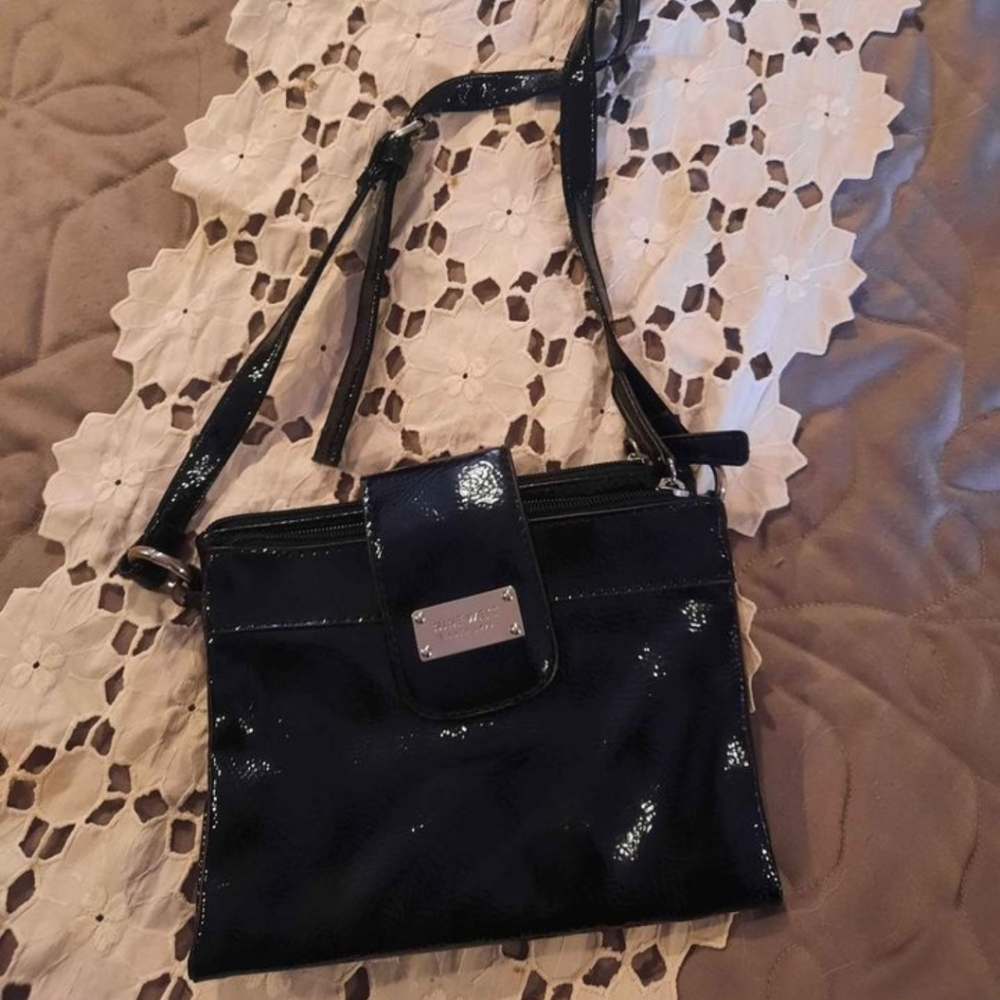 NINE WEST Crossbody